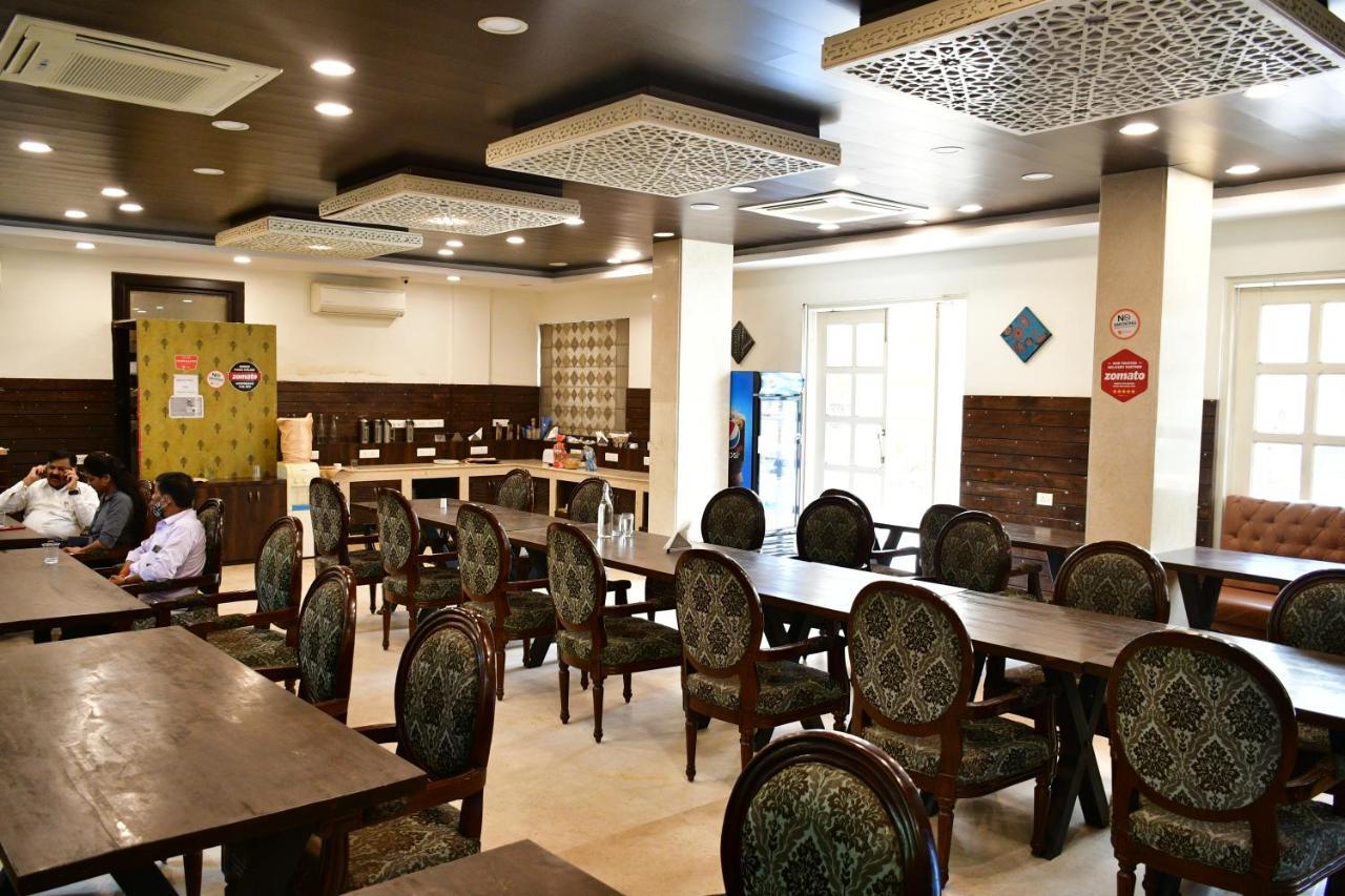 Hotel The Orion Jaipur Ngoại thất bức ảnh