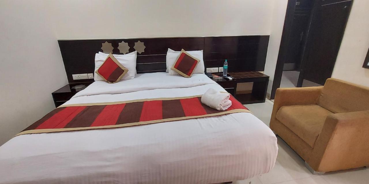 Hotel The Orion Jaipur Ngoại thất bức ảnh